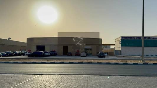 Warehouse zum zur Miete in Emirates Industrial City, Sharjah - 93aee742-75f0-4c2e-a851-70f0f5b26921. jpg