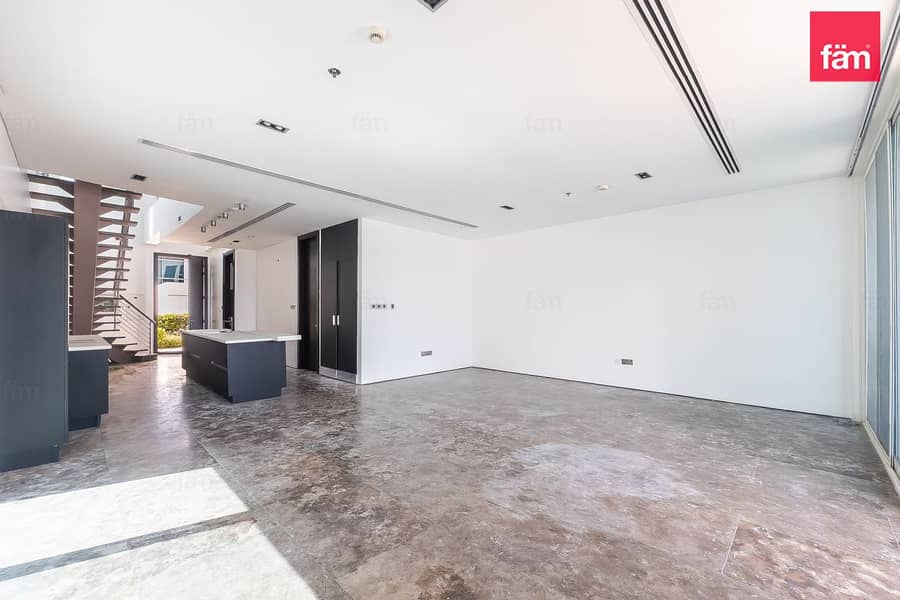 Fully Renovated | Spacious Duplex | Best Deal Fully Renovated | Spacious Duplex | Best Deal