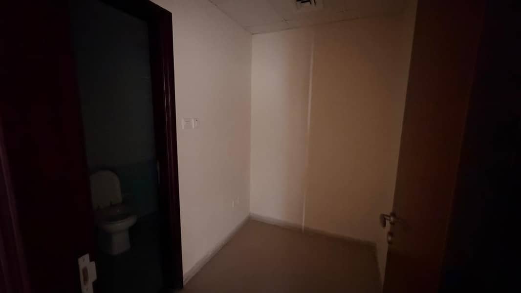 20 1000408104. jpg