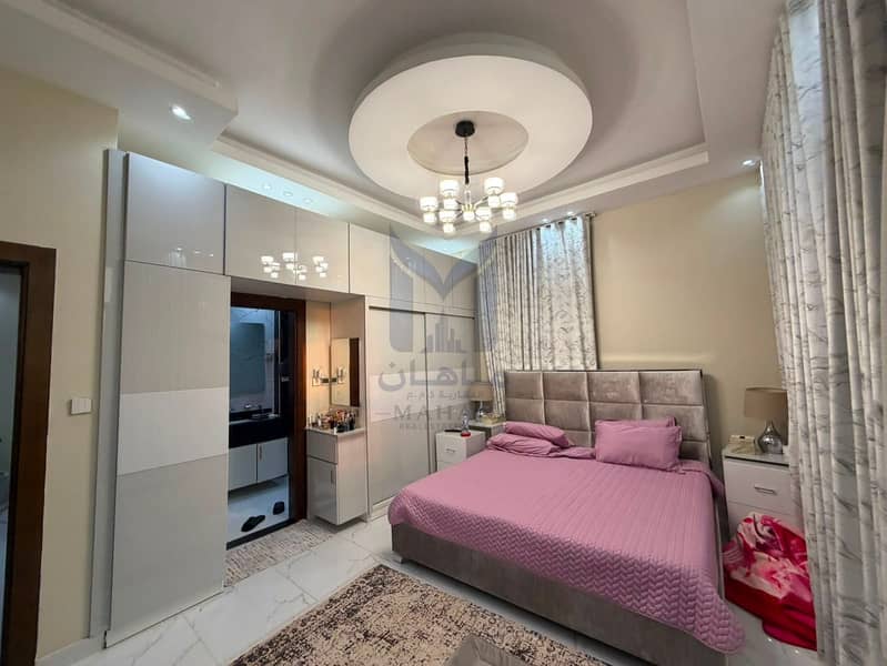 9 5f3327c9-53d2-4cbb-b573-24468806c286. jpg