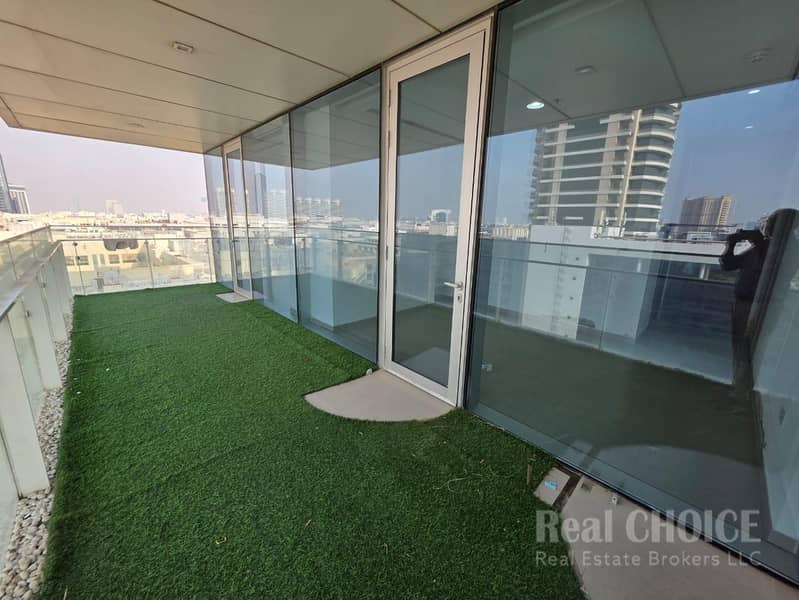 Modern 3-BR | Luxury Amenities | Family building Modern 3-BR | Luxury Amenities | Family building