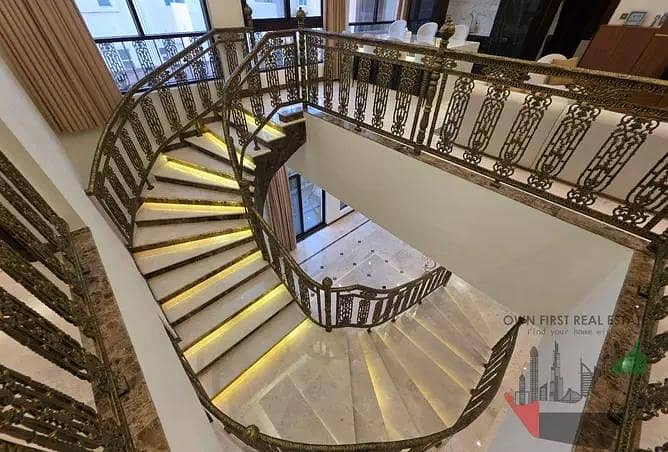 8 STAIRCASE. jpeg