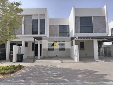 4 Camere Villa in Affitto a DAMAC Hills 2 (Akoya by DAMAC), Dubai - e5c0c9b0-b7c4-44eb-8515-a5ab9a5e06bb. jpeg 4 Camere Villa in Affitto a DAMAC Hills 2 (Akoya by DAMAC), Dubai - e5c0c9b0-b7c4-44eb-8515-a5ab9a5e06bb. jpeg