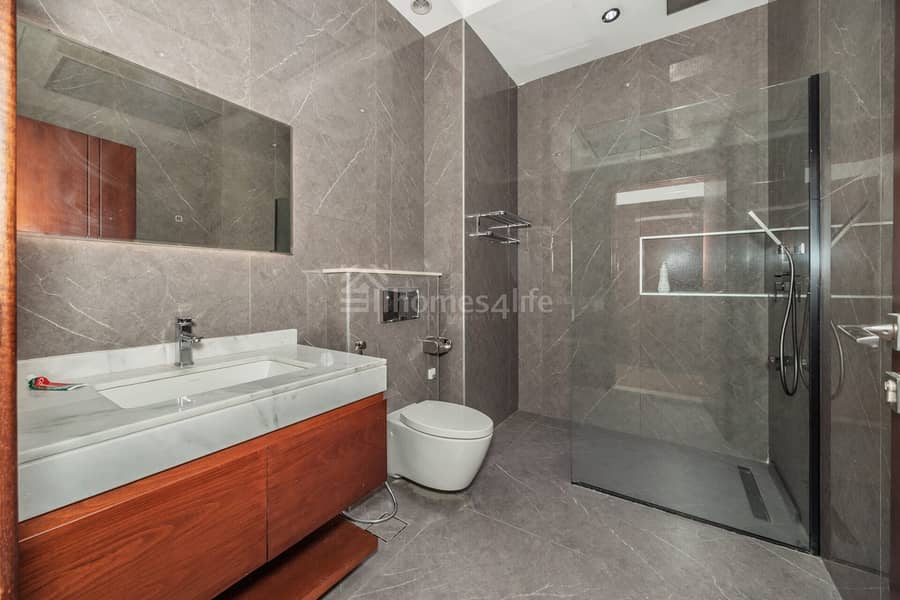31 