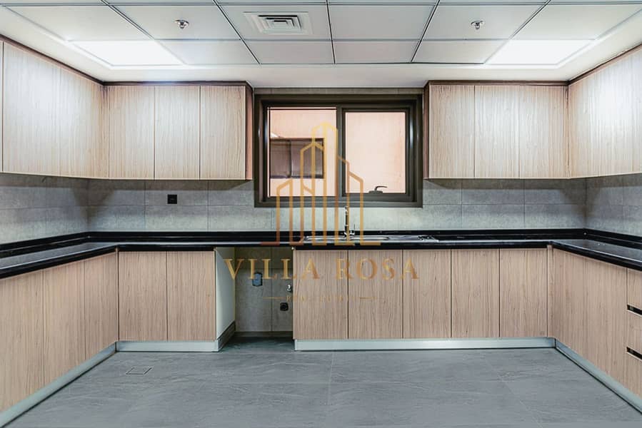 17 Tower A Unit 202_64. jpg