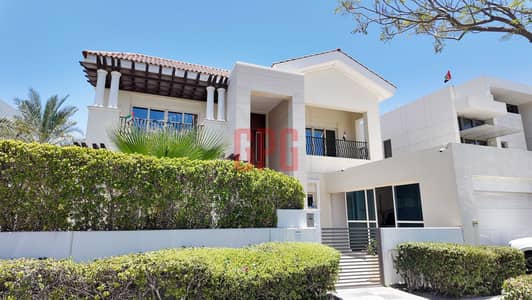 Villa de 4 chambres à à vendre à Mohammed Bin Rashid City (MBR City), Dubai - 1. jpg
