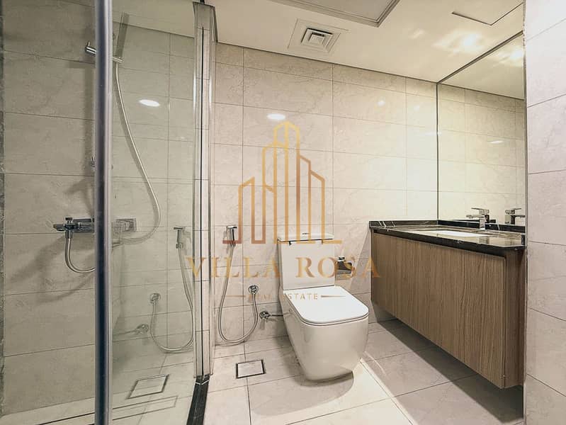 8 Tower B Unit 302_22. jpg