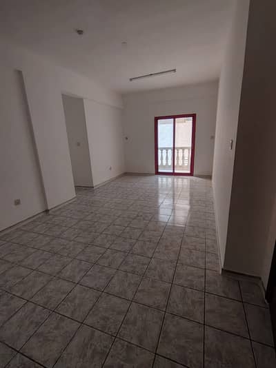 2 habitaciones Apartamento para en Alquiler en Al Majaz, Sharjah - WhatsApp Image 2026-07-25 at 1.19. 46 PM. jpeg 2 habitaciones Apartamento para en Alquiler en Al Majaz, Sharjah - WhatsApp Image 2026-07-25 at 1.19. 46 PM. jpeg