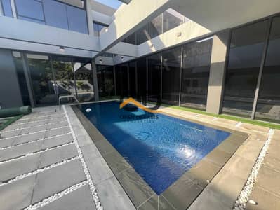 5 Schlafzimmer Villa Compound zum zur Miete in Tilal City, Sharjah - c961f2bf-2e8f-4ad4-82fa-d4502a277bb8. jpg