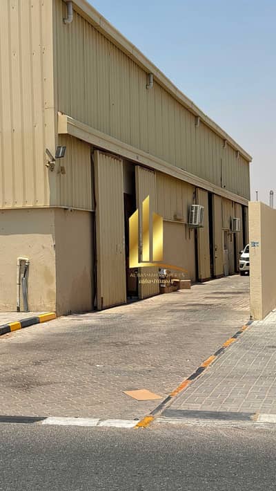 Warehouse zum zum Verkauf in Al Sajaa Industrial, Sharjah - a2d20283-6494-4ecb-bf3e-f074513546f6. jpg