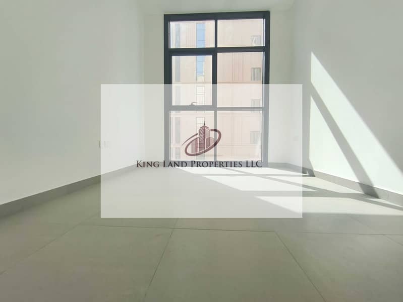 8 1000301081. jpg