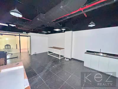 محل تجاري  للايجار في أبراج بحيرات الجميرا، دبي - 0c0cee04-4e85-46ce-bb0c-6791f13de64c. jpg