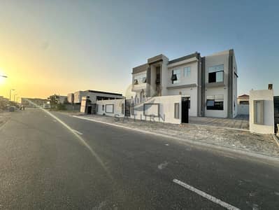5 habitaciones Villa para en Venta en Hoshi, Sharjah - WhatsApp Image 2026-07-05 at 11.27. 21 (2). jpeg 5 habitaciones Villa para en Venta en Hoshi, Sharjah - WhatsApp Image 2026-07-05 at 11.27. 21 (2). jpeg