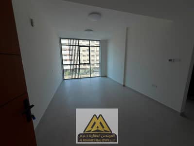 2 Bedroom Apartment for Rent in Al Jurf, Ajman - WhatsApp Image 2026-07-23 at 7.41. 46 PM. jpeg 2 Bedroom Apartment for Rent in Al Jurf, Ajman - WhatsApp Image 2026-07-23 at 7.41. 46 PM. jpeg
