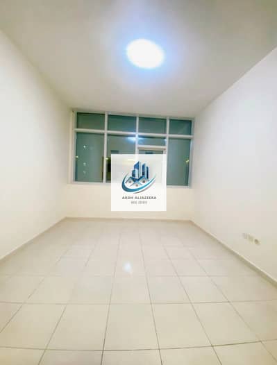 Studio te Huur in Al Nahda (Sharjah), Sharjah - IMG_20250527_110100. jpg
