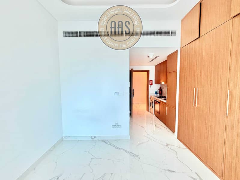 45k with 12 cheques •• High Quality •• hot offer •• luxurious & lavish studio •• spacious layout •• Ready to move - Image 4