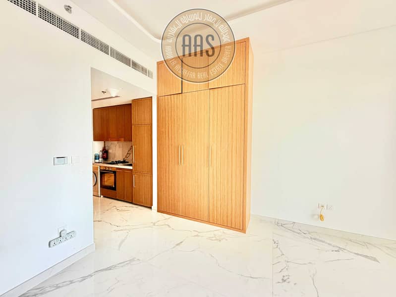 45k with 12 cheques •• High Quality •• hot offer •• luxurious & lavish studio •• spacious layout •• Ready to move - Image 11
