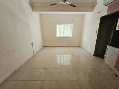 Monolocale in Affitto a Muwaileh Commercial, Sharjah - 515346. jpg