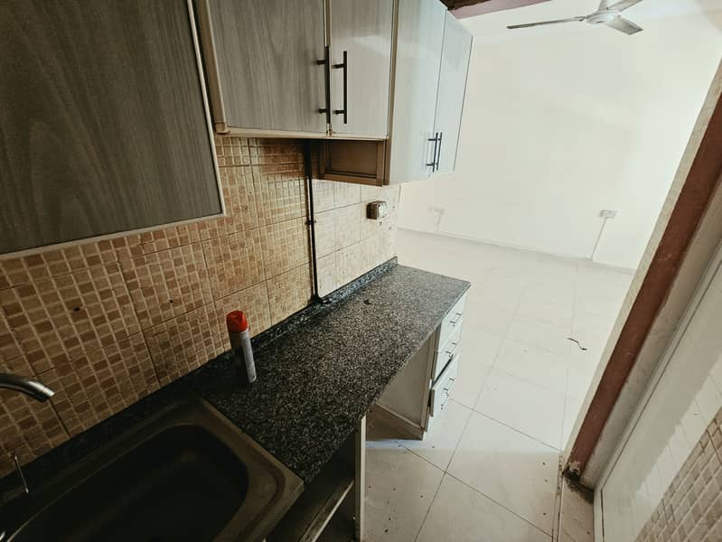 9 515354. jpg