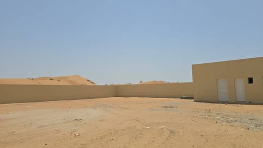 Industrial Land for Rent in Al Sajaa Industrial, Sharjah - 10000 sqft land abdulla yousif No Power (4). jpeg Industrial Land for Rent in Al Sajaa Industrial, Sharjah - 10000 sqft land abdulla yousif No Power (4). jpeg