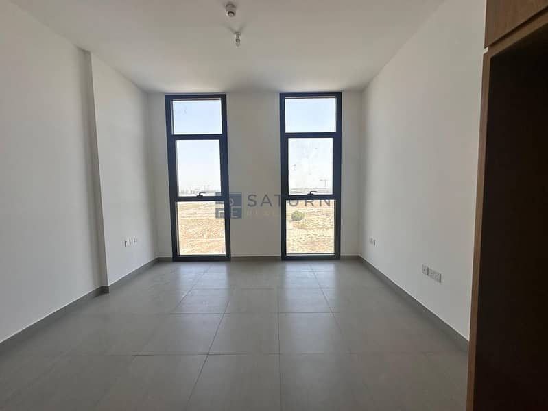 10 WhatsApp Image 2025-10-06 at 11.28. 53 AM. jpeg