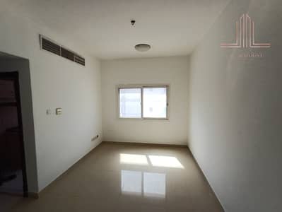 1 Slaapkamer Appartement te Huur in Deira, Dubai - WhatsApp Image 2026-05-25 at 10.27. 36 AM. jpeg 1 Slaapkamer Appartement te Huur in Deira, Dubai - WhatsApp Image 2026-05-25 at 10.27. 36 AM. jpeg