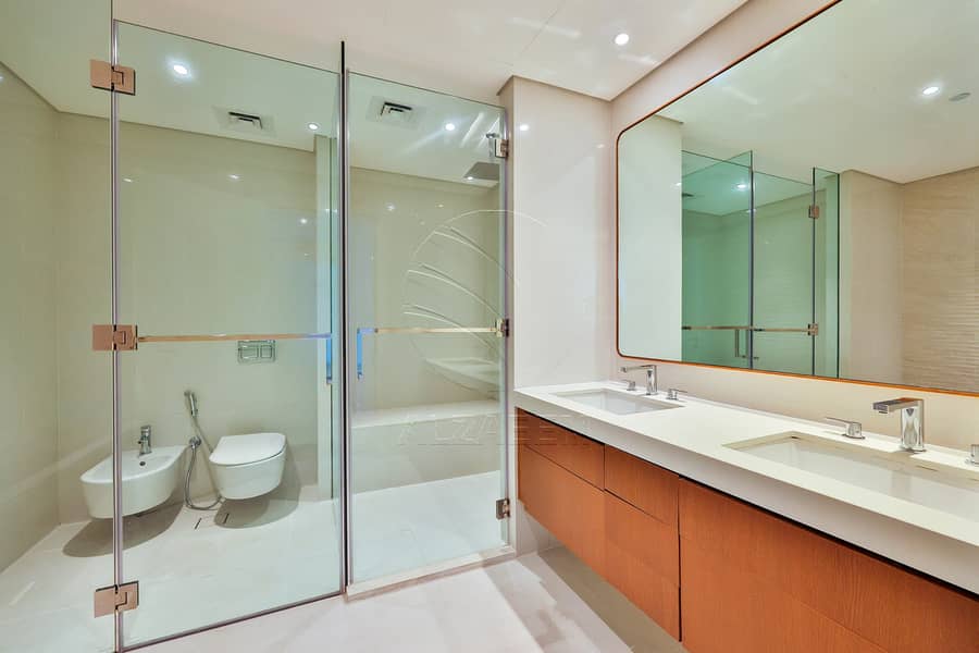14 021A1256. jpg