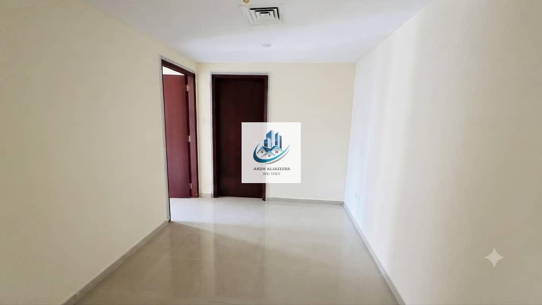 5 IMG_7796. png