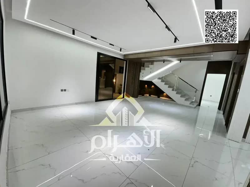 4 batch_855008168-1066x800. webp