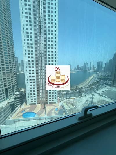 2 habitaciones Apartamento para en Alquiler en Al Khan, Sharjah - 9d4cf7a3-7fbf-4414-a67e-8aed572a8050. jpg