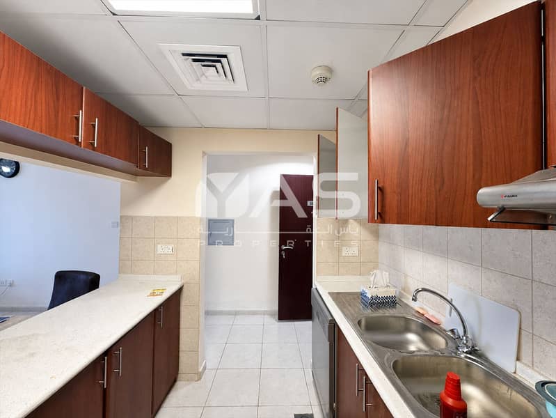 6 12 Kitchen - Sink View - 4x3. png