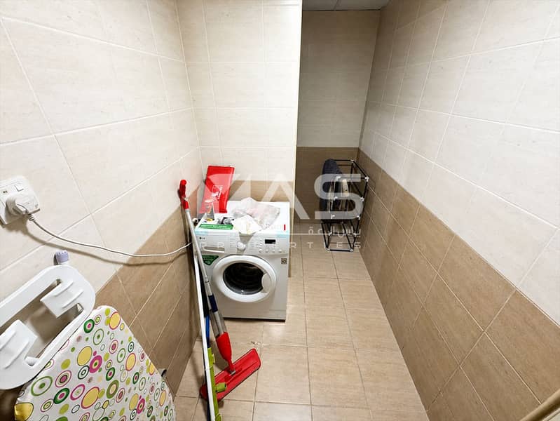 9 09 Laundry Room - Washer View - 4x3. png
