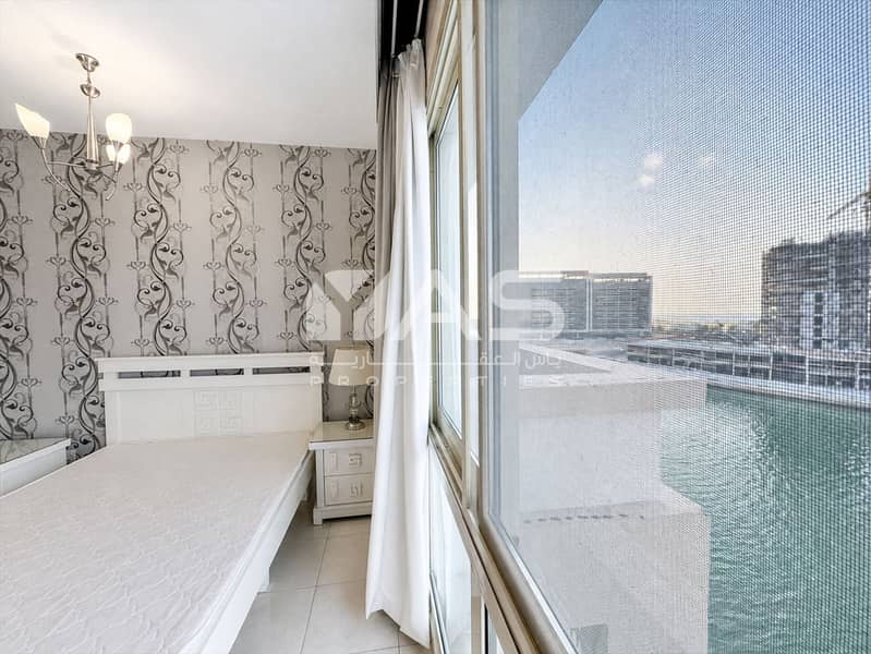 14 05 Bedroom - Window Close View - 4x3. png