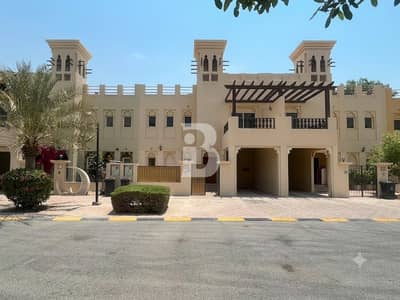 4 Camere Townhouse in vendita a Al Hamra Village, Ras Al Khaimah - Villetta a schiera a Al Hamra Village, 4 camere da letto, 2400000 AED - 15966489