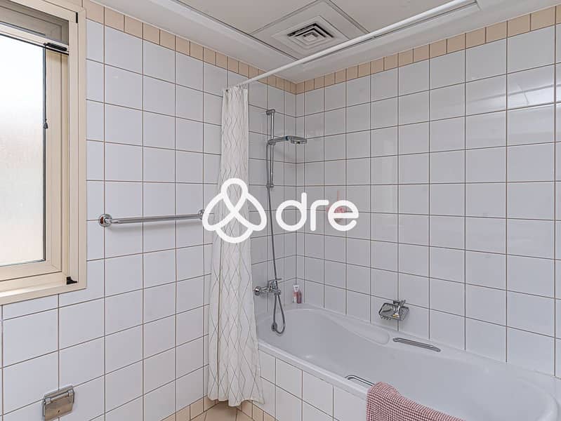 30 DRE05422. JPG