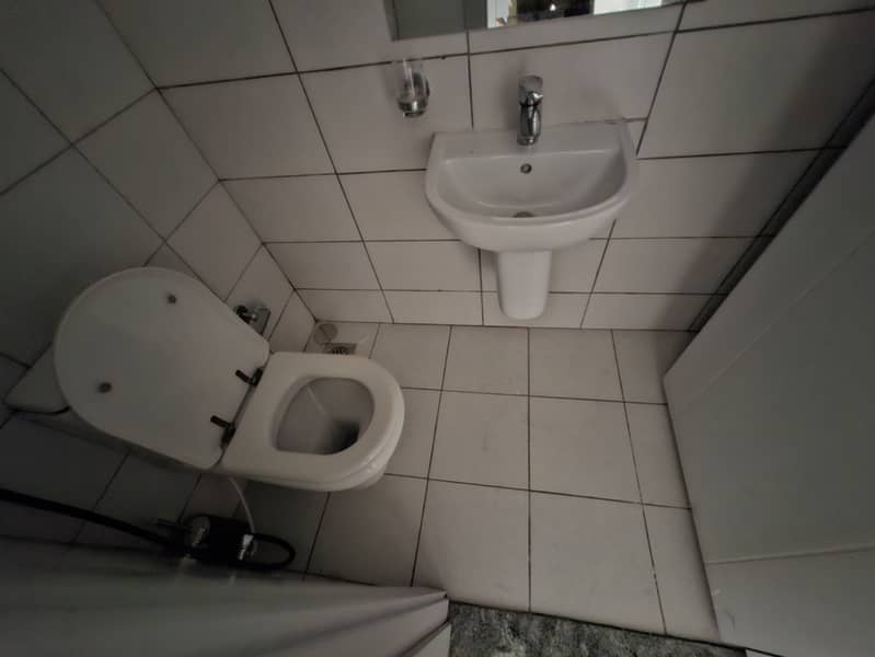 5 60036. jpg