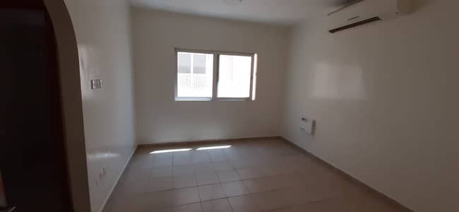 Студия в аренду в Аль Муджарра, Шарджа - 525981aa-4f21-4e15-9c48-efb85ac25c07. jpg Студия в аренду в Аль Муджарра, Шарджа - 525981aa-4f21-4e15-9c48-efb85ac25c07. jpg