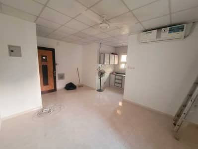 Studio for Rent in Al Qulayaah, Sharjah - 15615. jpg