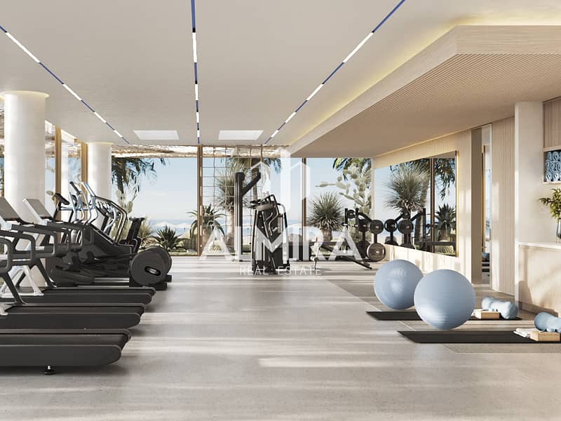 10 GYM. JPG
