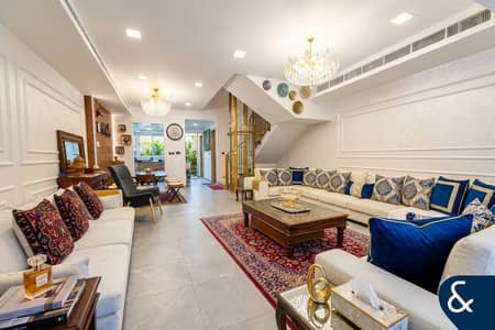 4 habitaciones Townhouse para en Venta en Jumeirah Village Circle (JVC), Dubai - Casa adosada en Jumeirah Village Circle (JVC),JVC District 10,Solitaire Casa, 4 dormitorios, 3550000 AED - 15968864 4 habitaciones Townhouse para en Venta en Jumeirah Village Circle (JVC), Dubai - Casa adosada en Jumeirah Village Circle (JVC),JVC District 10,Solitaire Casa, 4 dormitorios, 3550000 AED - 15968864