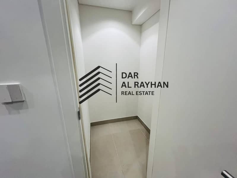 7 154050. jpg