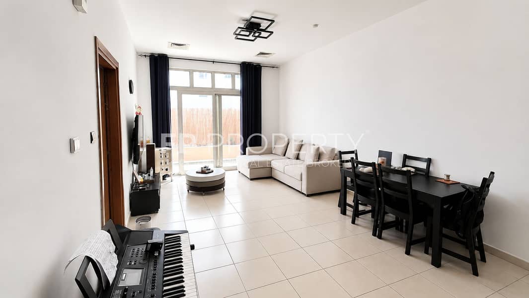 Apartamento en Jumeirah Village Circle (JVC),JVC District 12,Emirates Gardens,Rose 1, 1 dormitorio, 980000 AED - 15940182 Apartamento en Jumeirah Village Circle (JVC),JVC District 12,Emirates Gardens,Rose 1, 1 dormitorio, 980000 AED - 15940182
