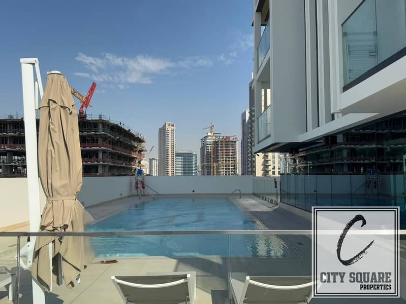 4 nopersonpoolpic. jpeg