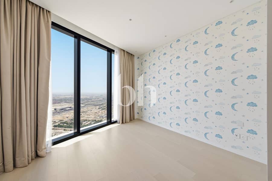 4 Images Image Img