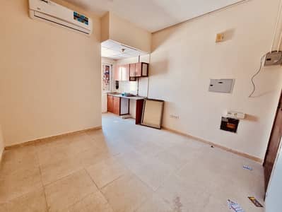 Studio zum zur Miete in Muwaileh Commercial, Sharjah - 3b7ab937-3a9b-4009-b511-a0c3a3aa7f76. jpg Studio zum zur Miete in Muwaileh Commercial, Sharjah - 3b7ab937-3a9b-4009-b511-a0c3a3aa7f76. jpg