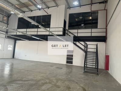 Warehouse te Huur in Al Khawaneej, Dubai - d62a3445-ae0a-4e75-926b-fe90680db19f. jpg