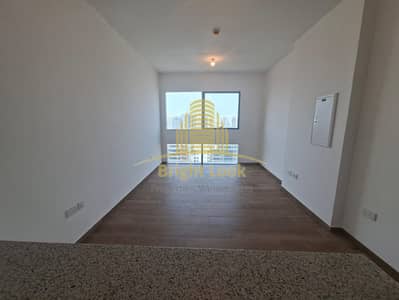 1 habitación Apartamento para en Alquiler en Al Nahyan, Abu Dhabi - WhatsApp Image 2026-07-27 at 13.17. 55 (1). jpeg