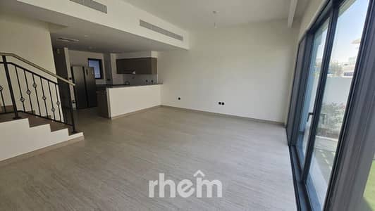 5 Schlafzimmer Townhouse zum zum Verkauf in DAMAC Lagoons, Dubai - Reihenhaus in DAMAC Lagoons，Santorini, 5 schlafzimmer, 3300000 AED - 15973563