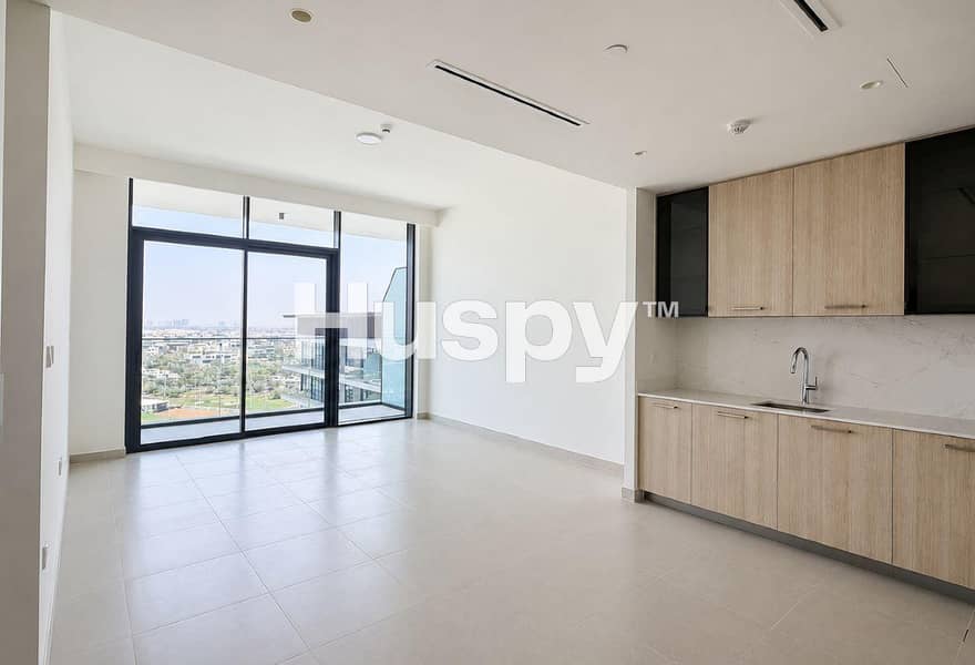 Multiple Cheques | Golf Course View | High Floor Multiple Cheques | Golf Course View | High Floor