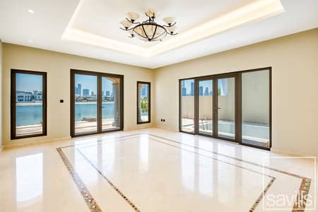 4 Bedroom Villa for Rent in Palm Jumeirah, Dubai - Vacant Now | Sea Views | Spacious Villa